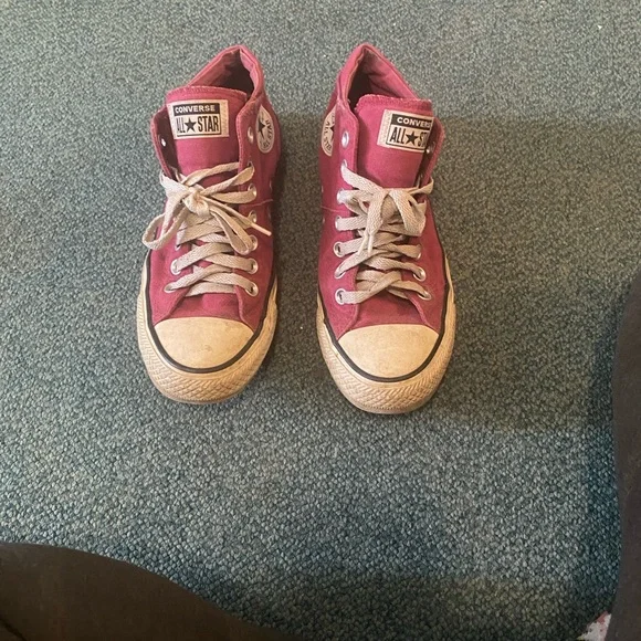 Rare Converse Burgundy High Tops - Picture 2 of 4